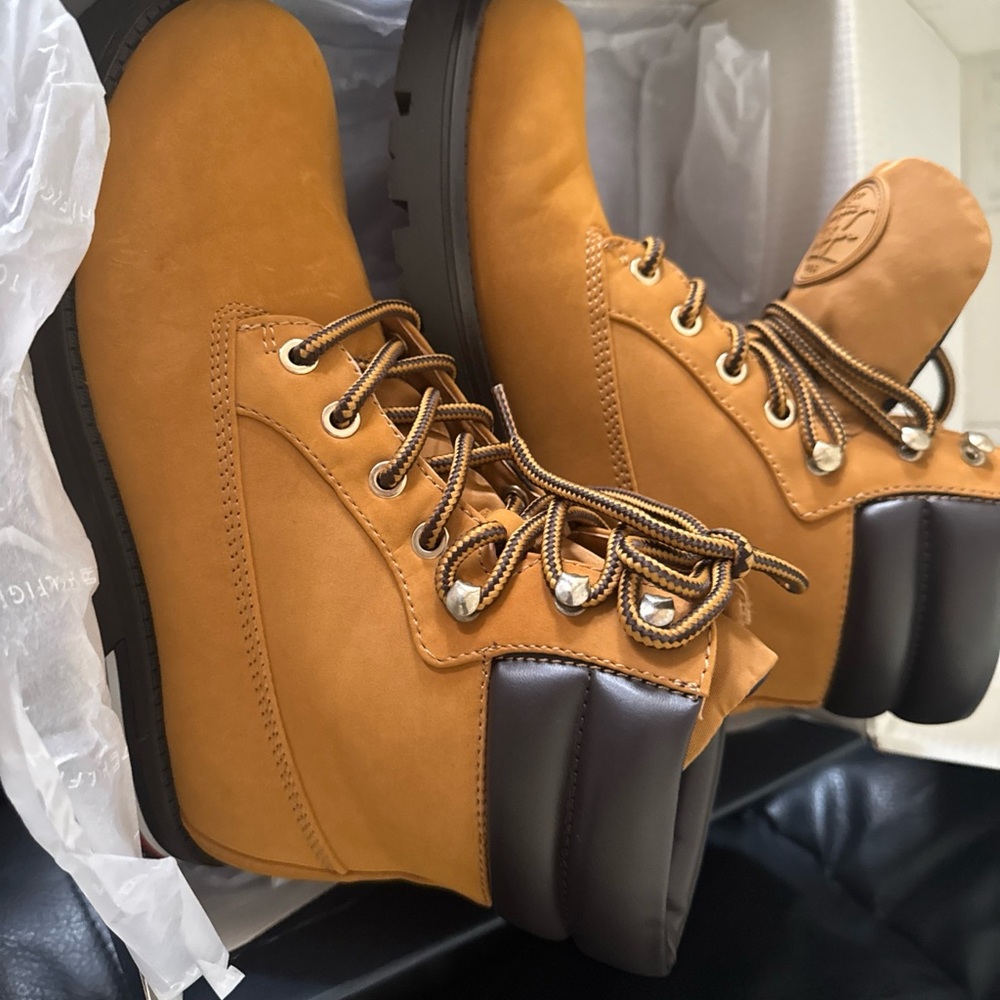 Tan Lace-Up Boots with Brown Accents